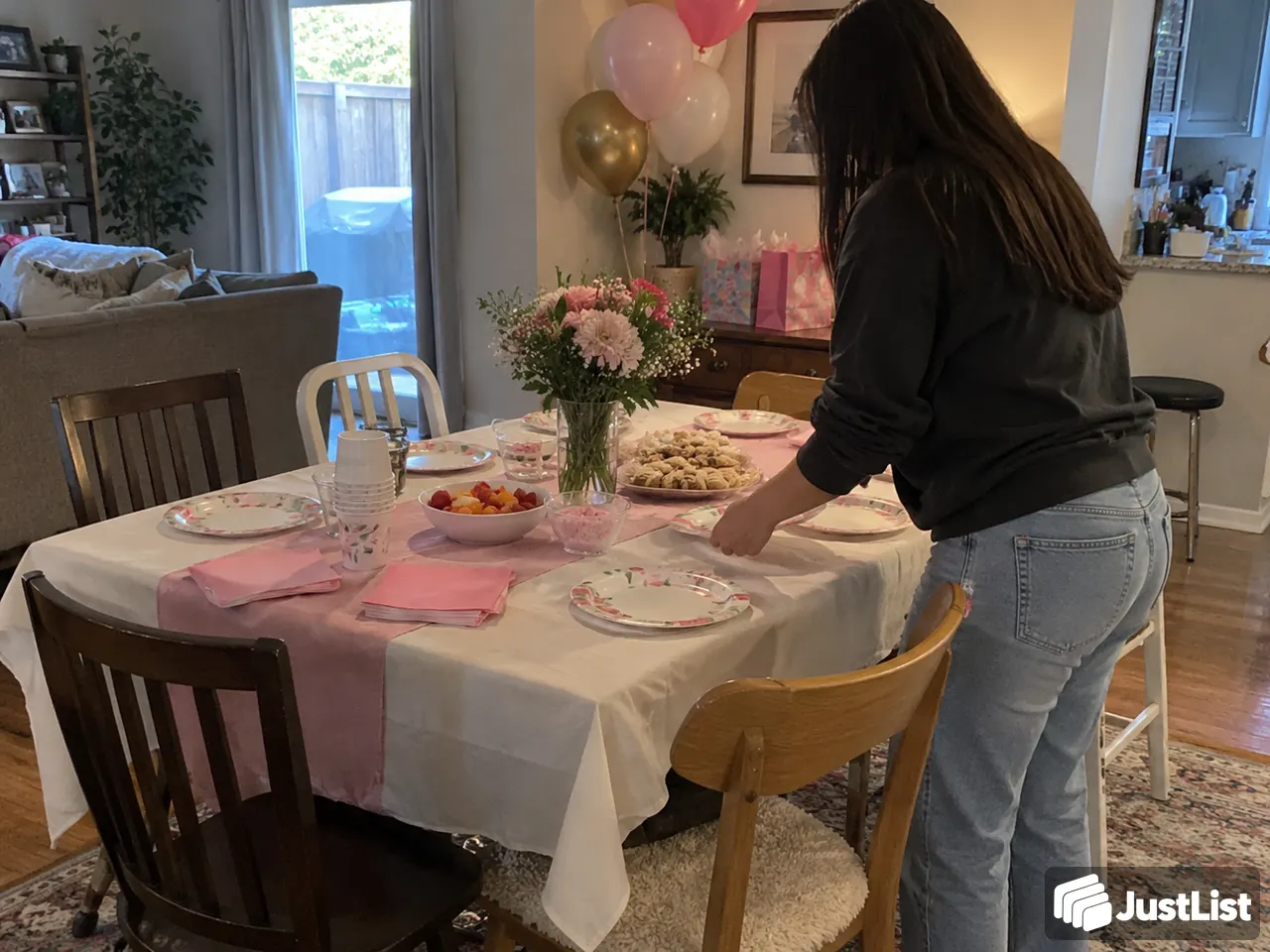 Birthday and shower decorations · Los Angeles