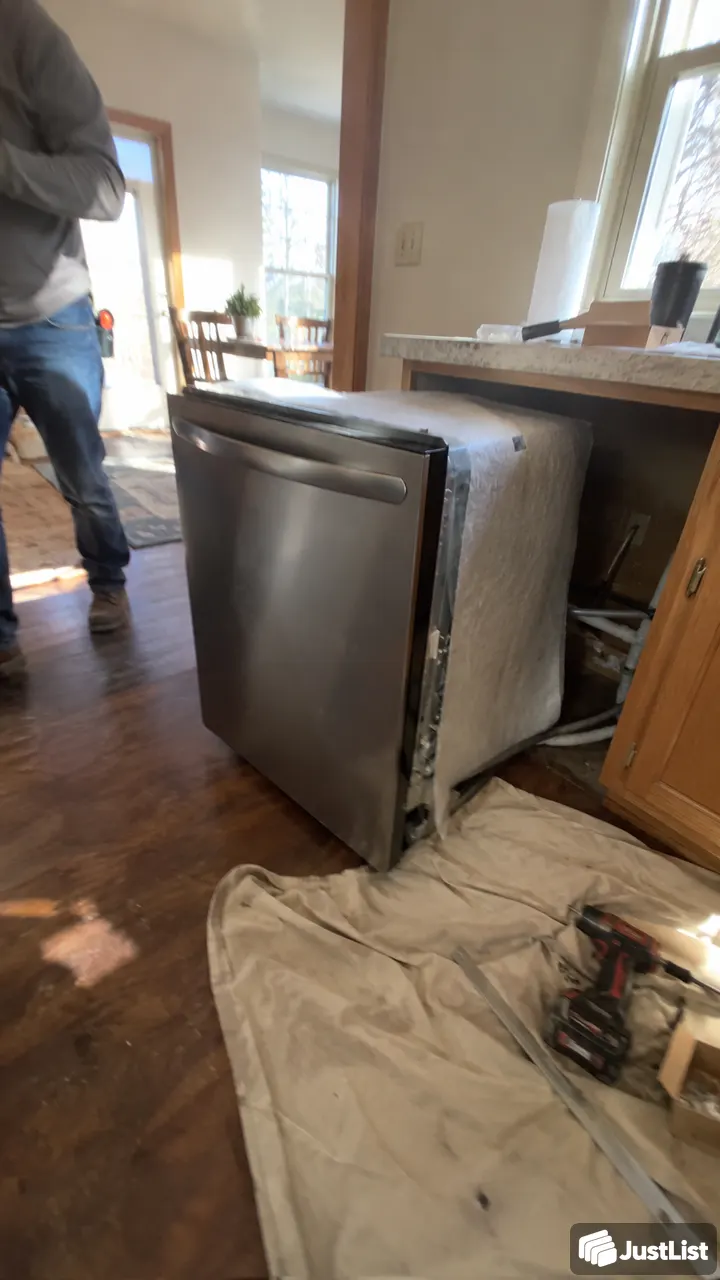 New appliance? Unpack, position and level it
