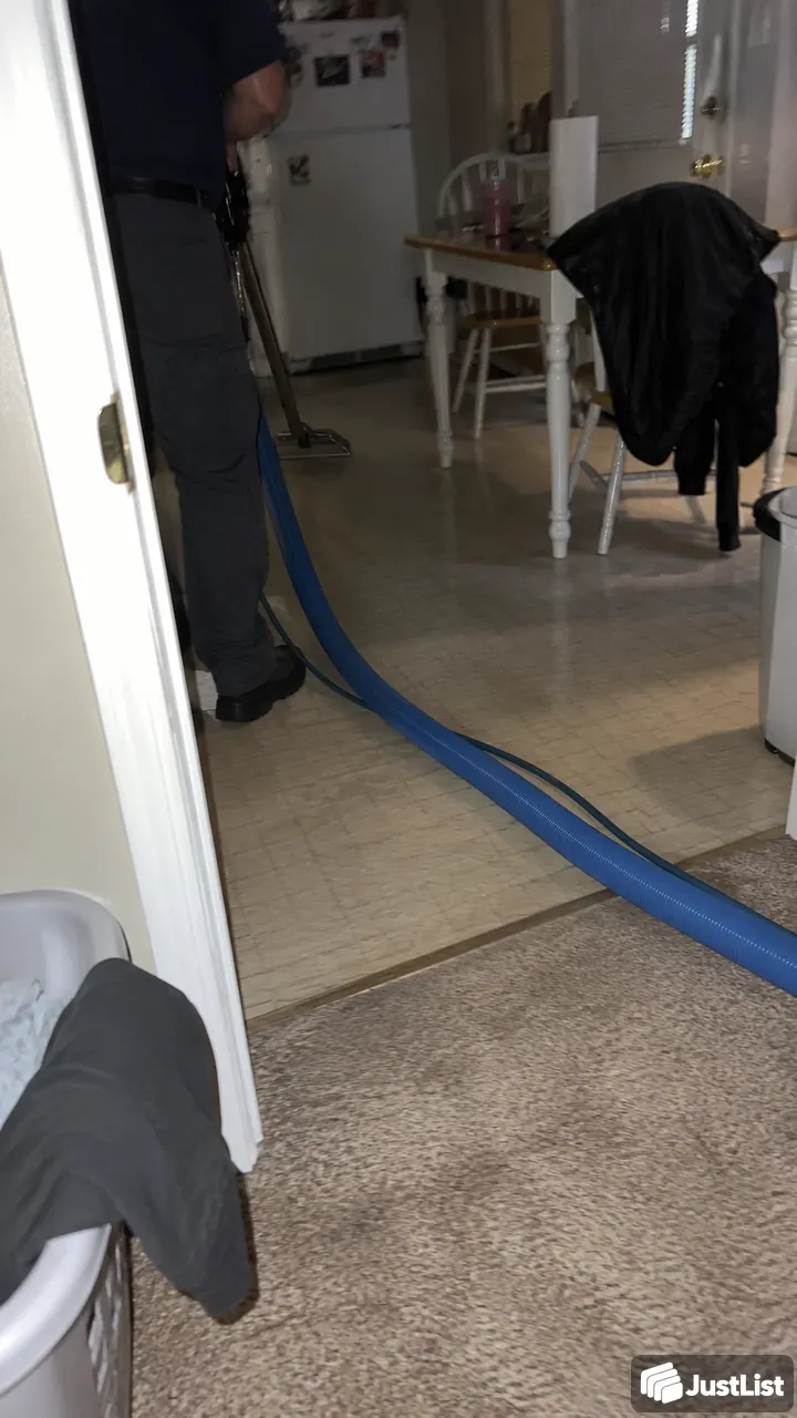 Carpet cleaning — rooms or stairs