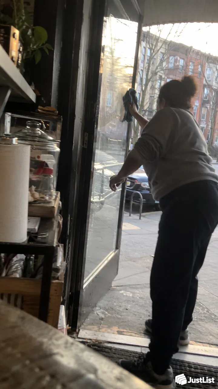 Let a little more light in — window cleaning · New York