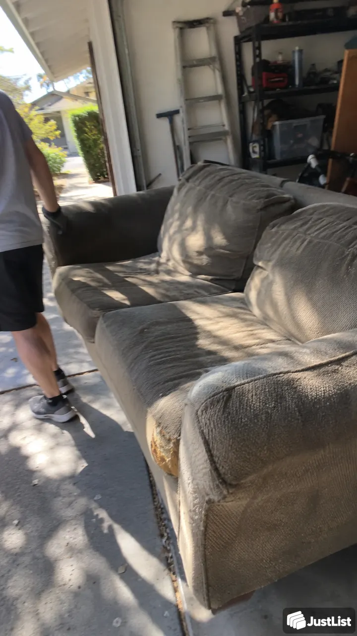 Old furniture and garage clear-outs · Phoenix