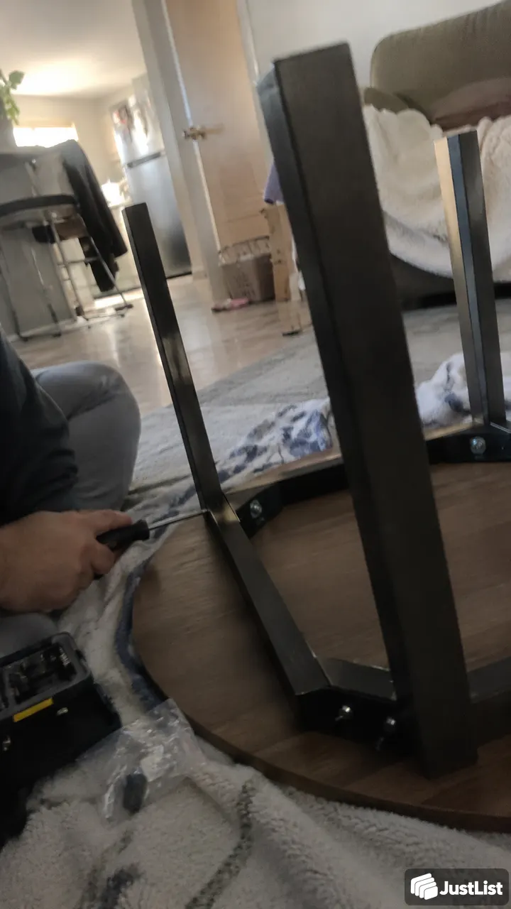 South Florida: Flat-pack furniture assembled